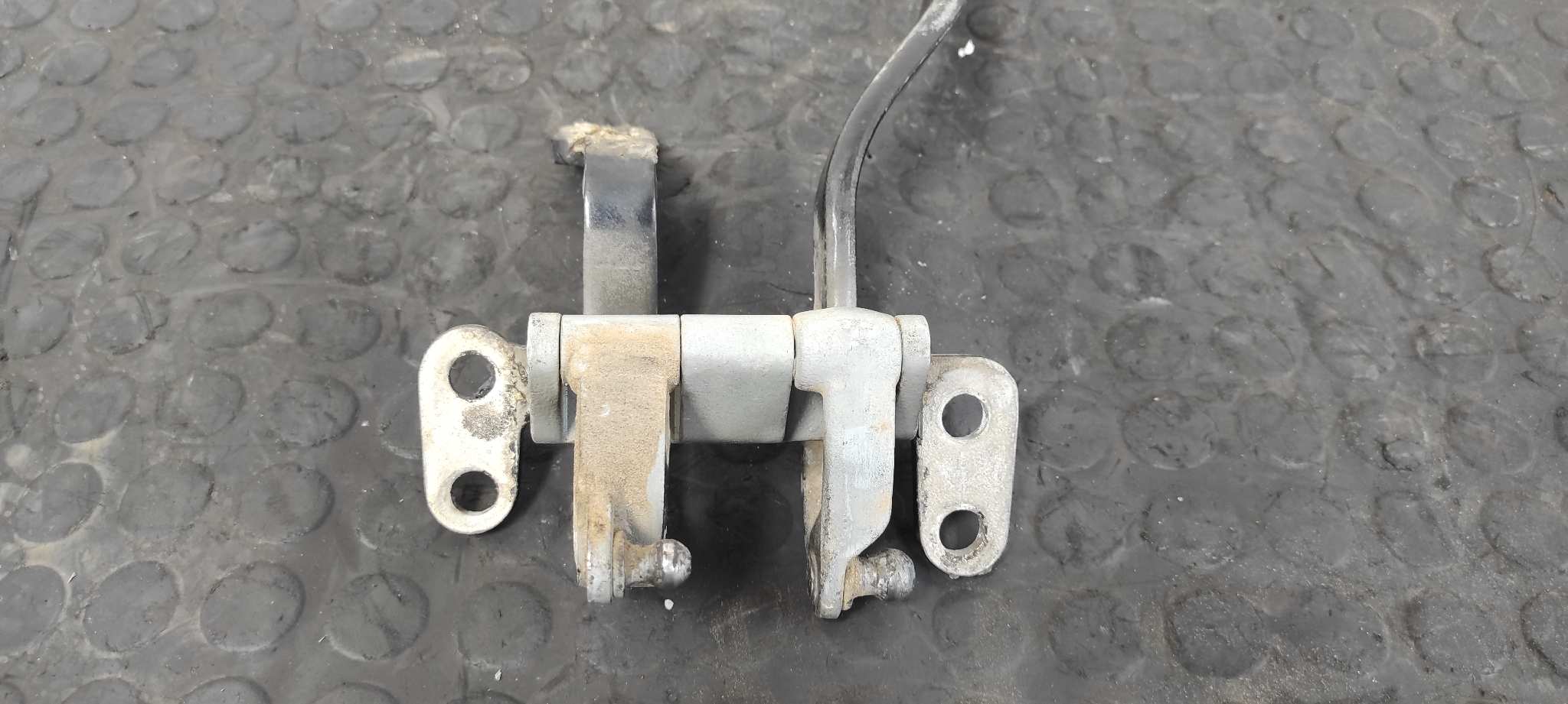 PORTON TRASERO VOLKSWAGEN TOUAREG (7LA) - vista 5