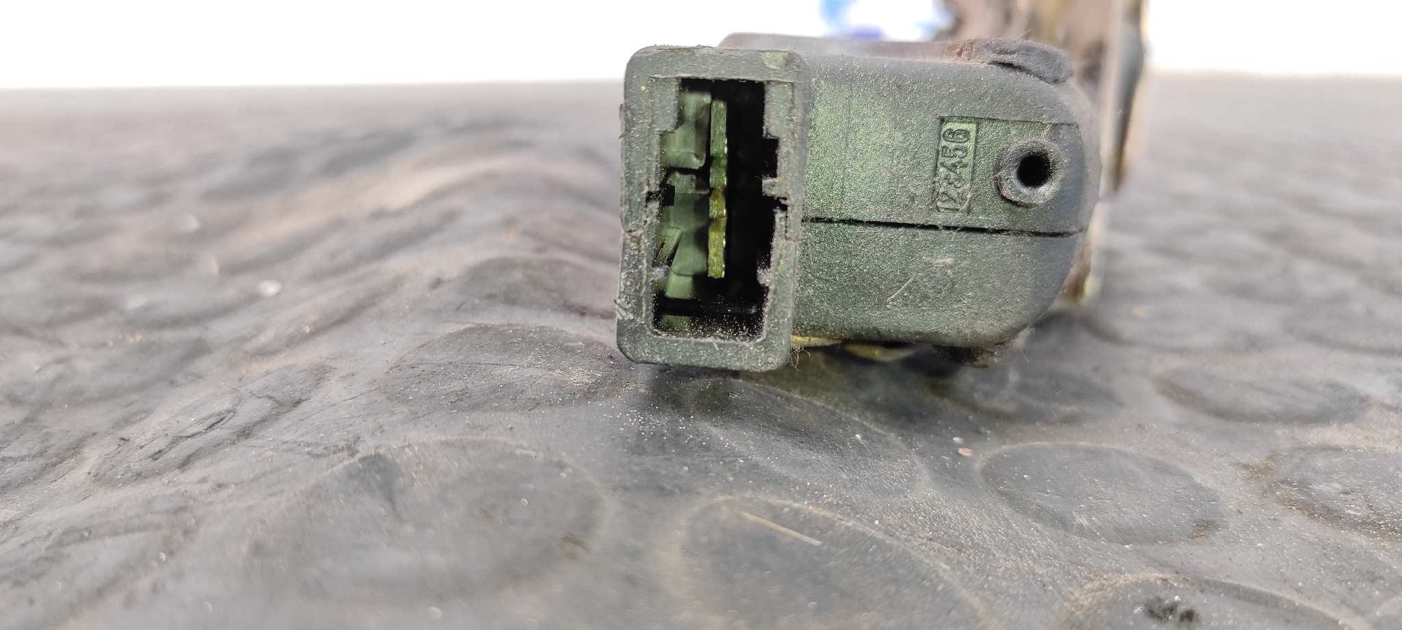 CERRADURA PUERTA DELANTERA IZQUIERDA OPEL CALIBRA 2.0 16V CAT (X 20 XEV / L34) - vista 6