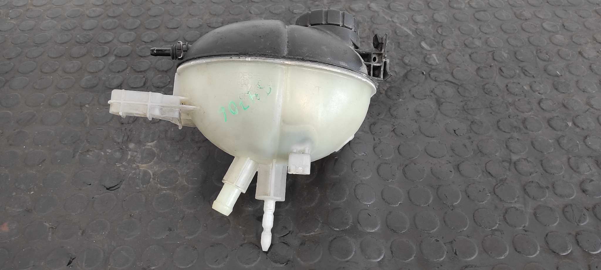 DEPOSITO EXPANSION MERCEDES-BENZ CLASE C (W204) BERLINA