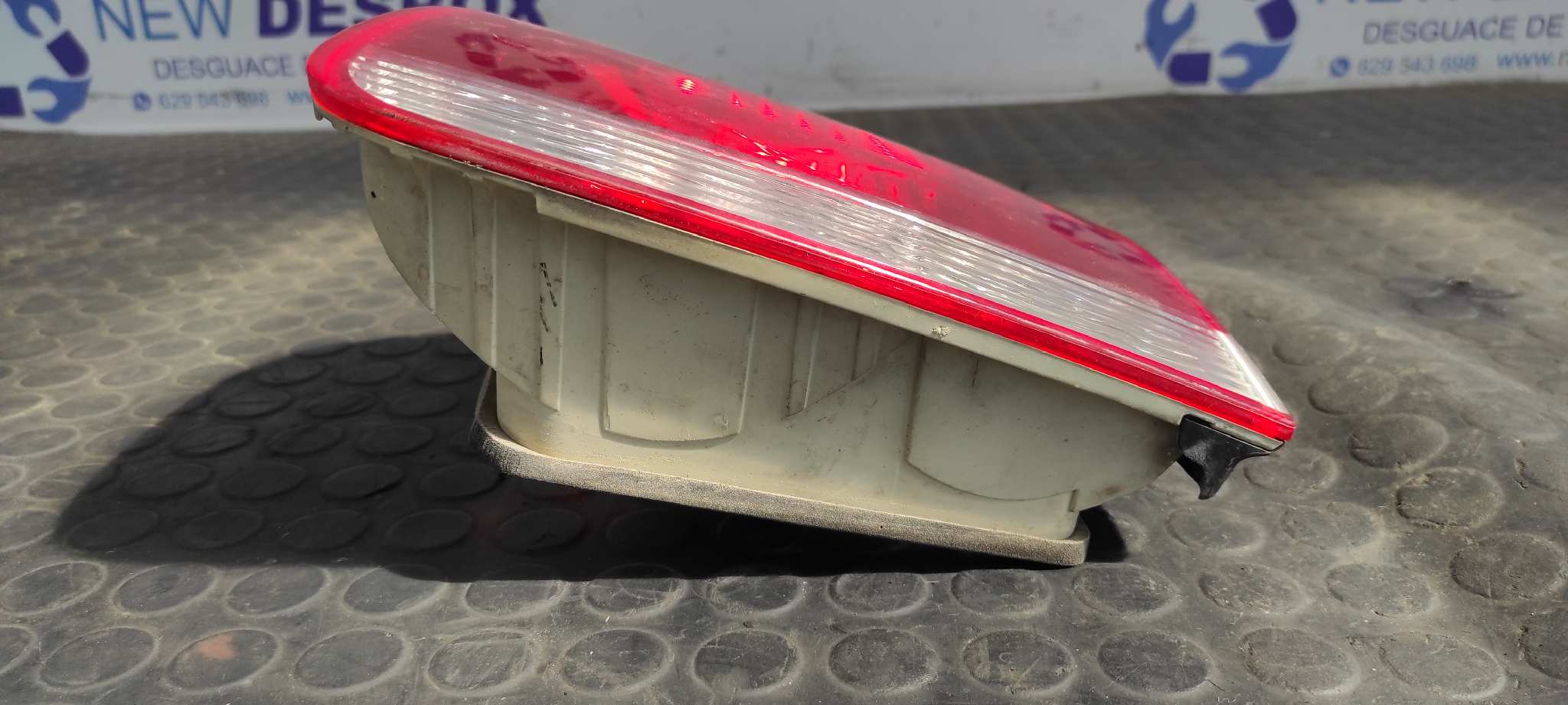 PILOTO PORTON DERECHO VOLKSWAGEN TOUAREG (7LA) - vista 6