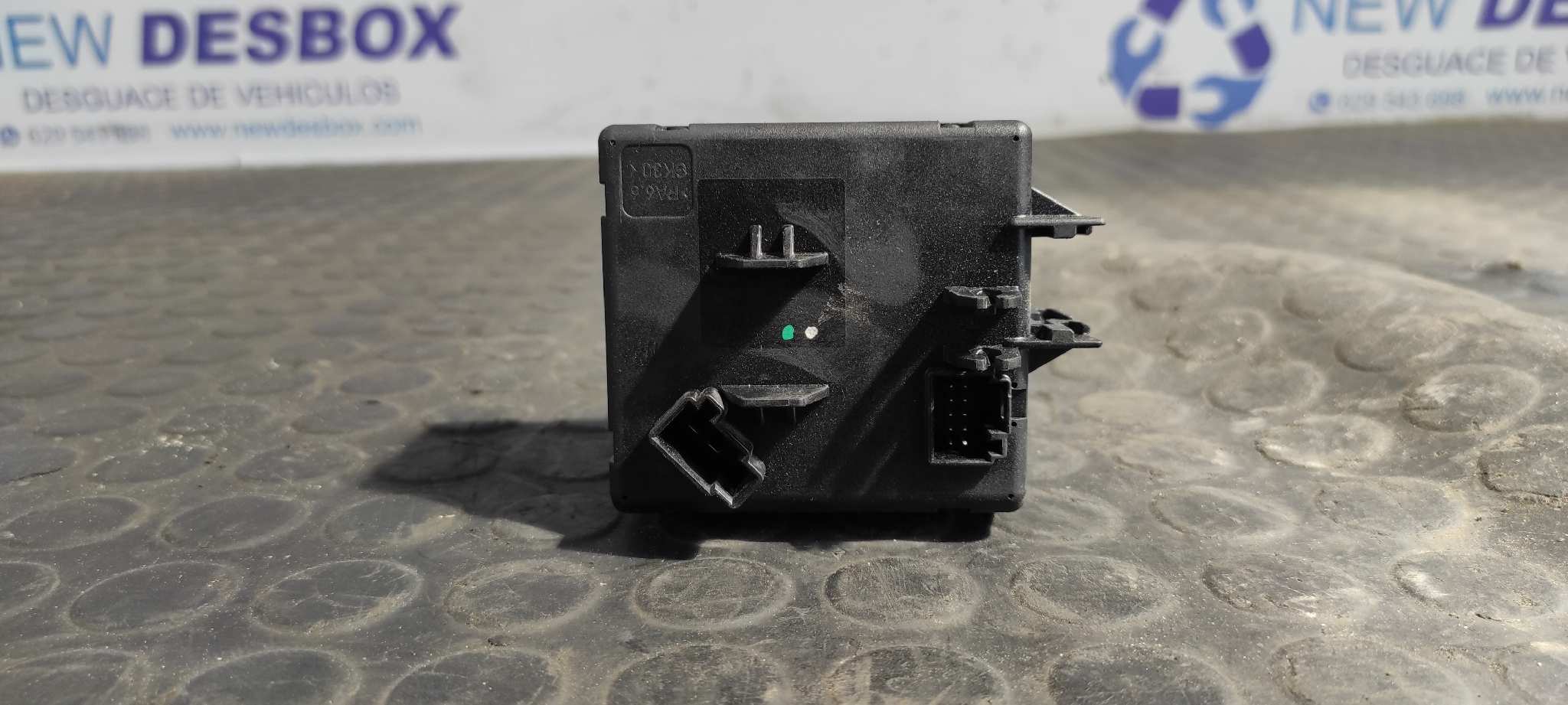 CONMUTADOR DE ARRANQUE MERCEDES-BENZ CLASE C (W204) BERLINA - vista 4