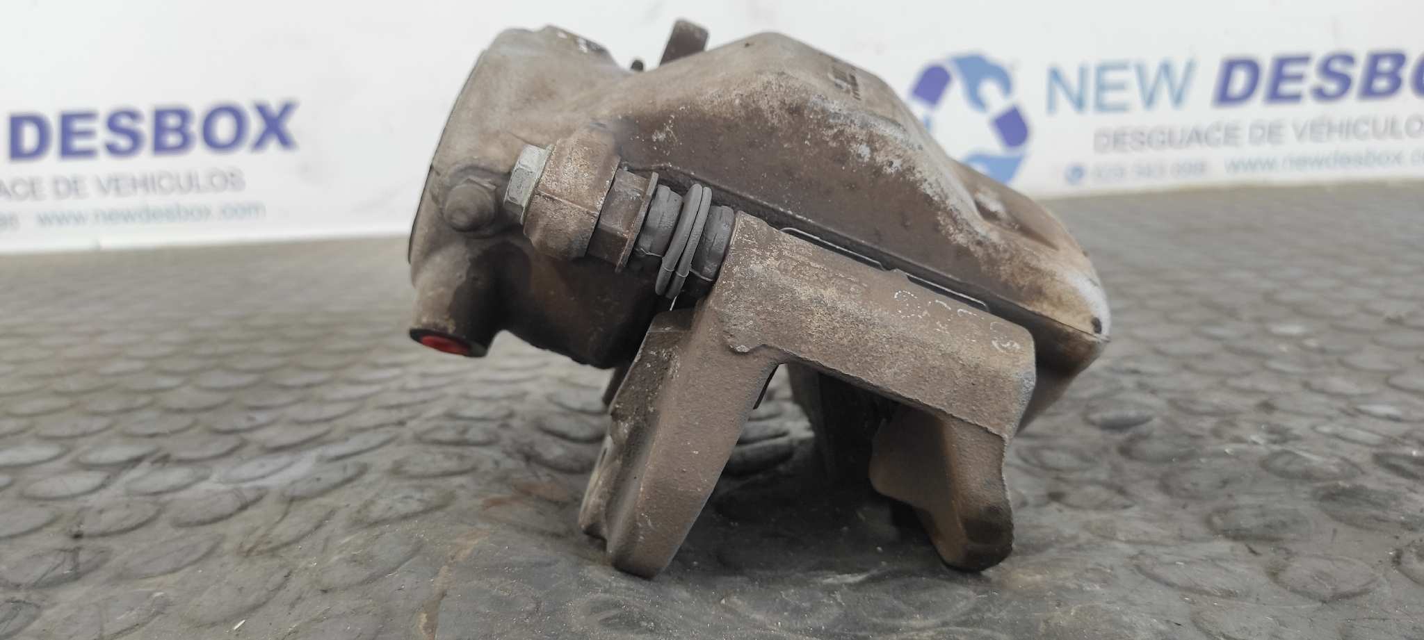 PINZA DE FRENO DELANTERA IZQUIERDA MERCEDES-BENZ CLASE C (W204) BERLINA - vista 5