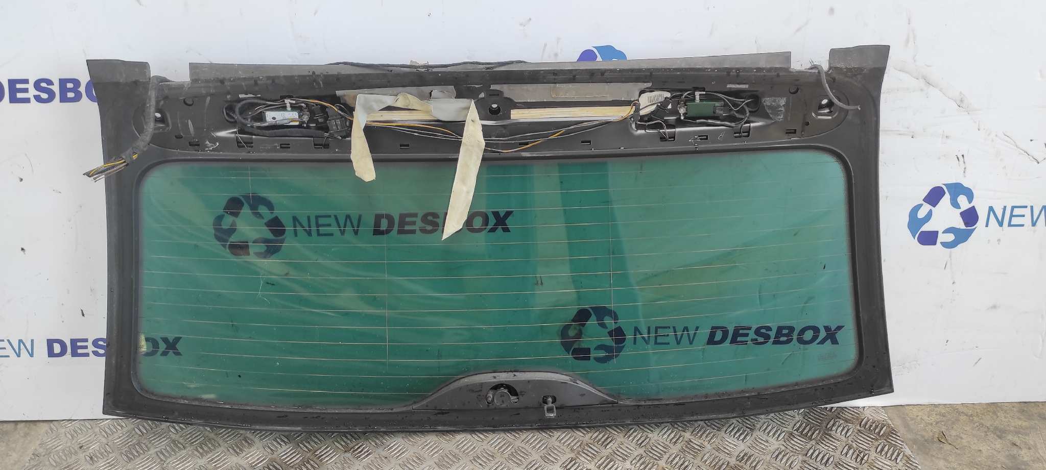 LUNA TRASERA VOLKSWAGEN TOUAREG (7LA) - vista 4