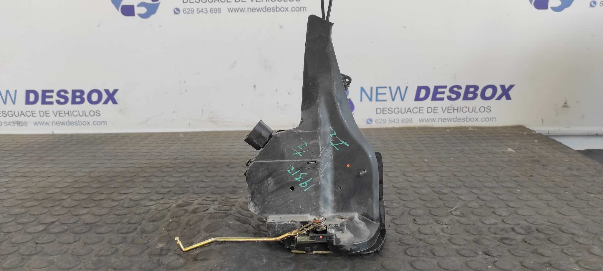 CERRADURA PUERTA TRASERA IZQUIERDA TOYOTA RAV 4 (A2)