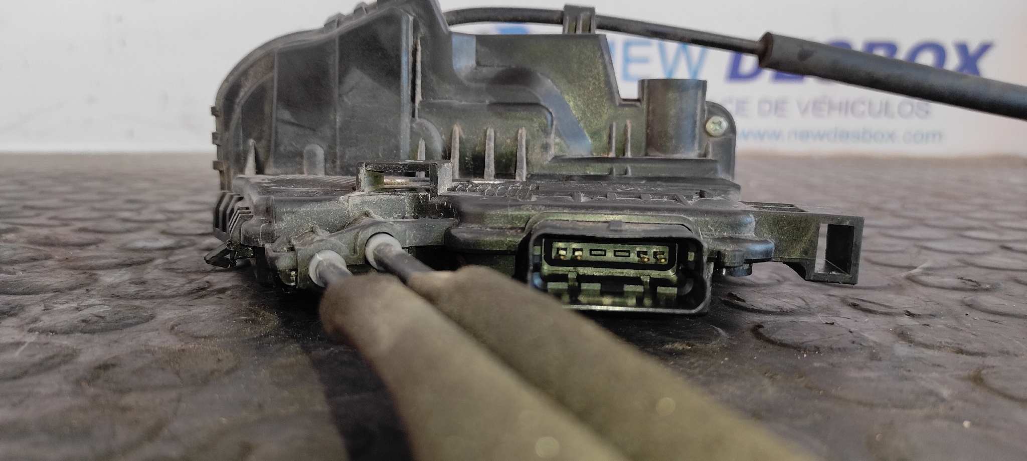 CERRADURA PUERTA DELANTERA DERECHA KIA SOUL - vista 2