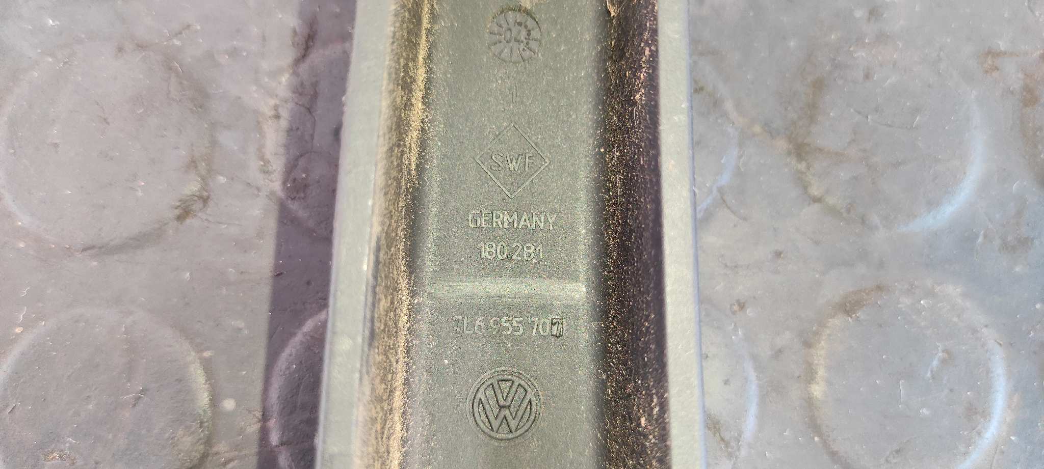 BRAZO LIMPIA TRASERO VOLKSWAGEN TOUAREG (7LA) - vista 4