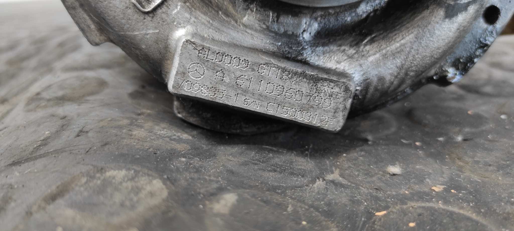 TURBOCOMPRESOR MERCEDES-BENZ CLASE E (W210) BERLINA DIESEL - vista 2