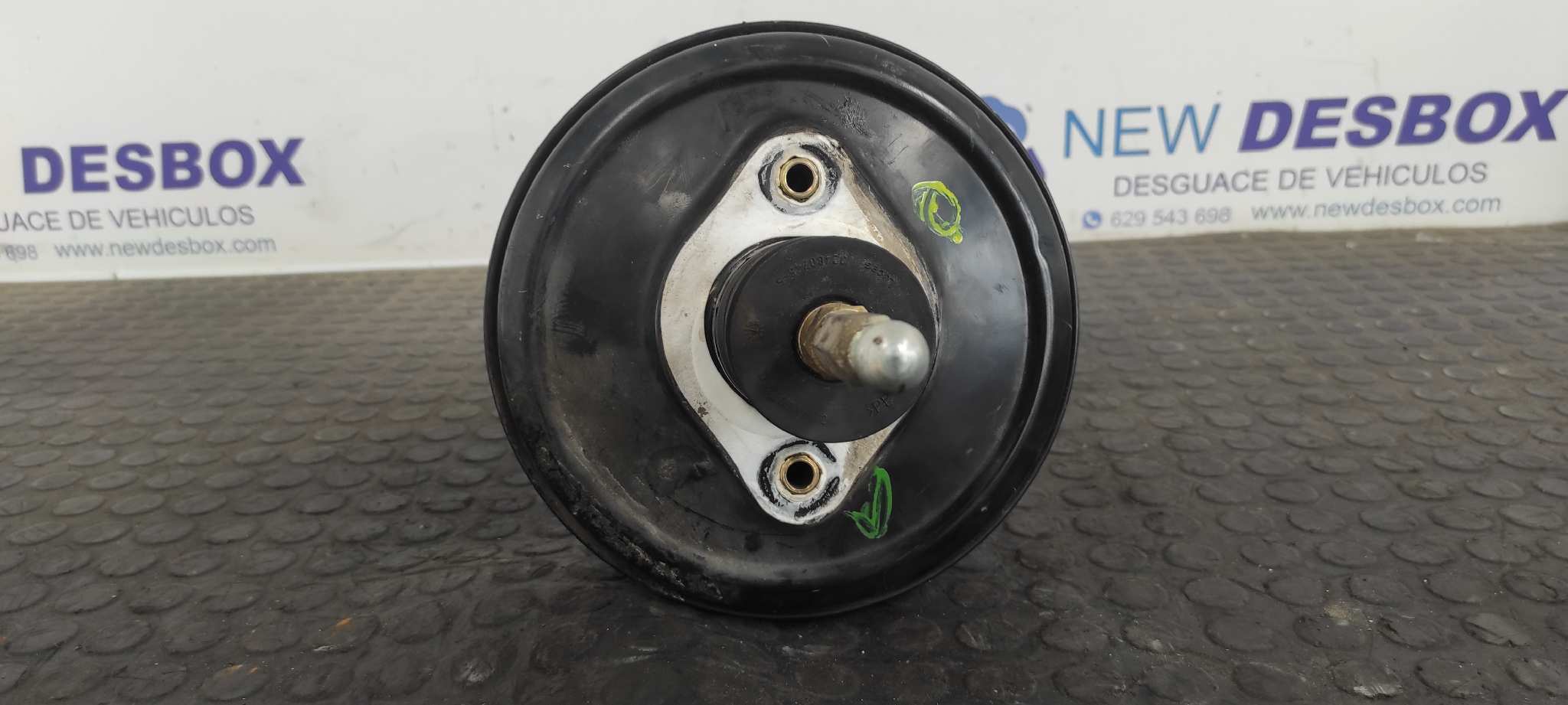 SERVOFRENO VOLKSWAGEN PASSAT BERLINA (3B2) - vista 3