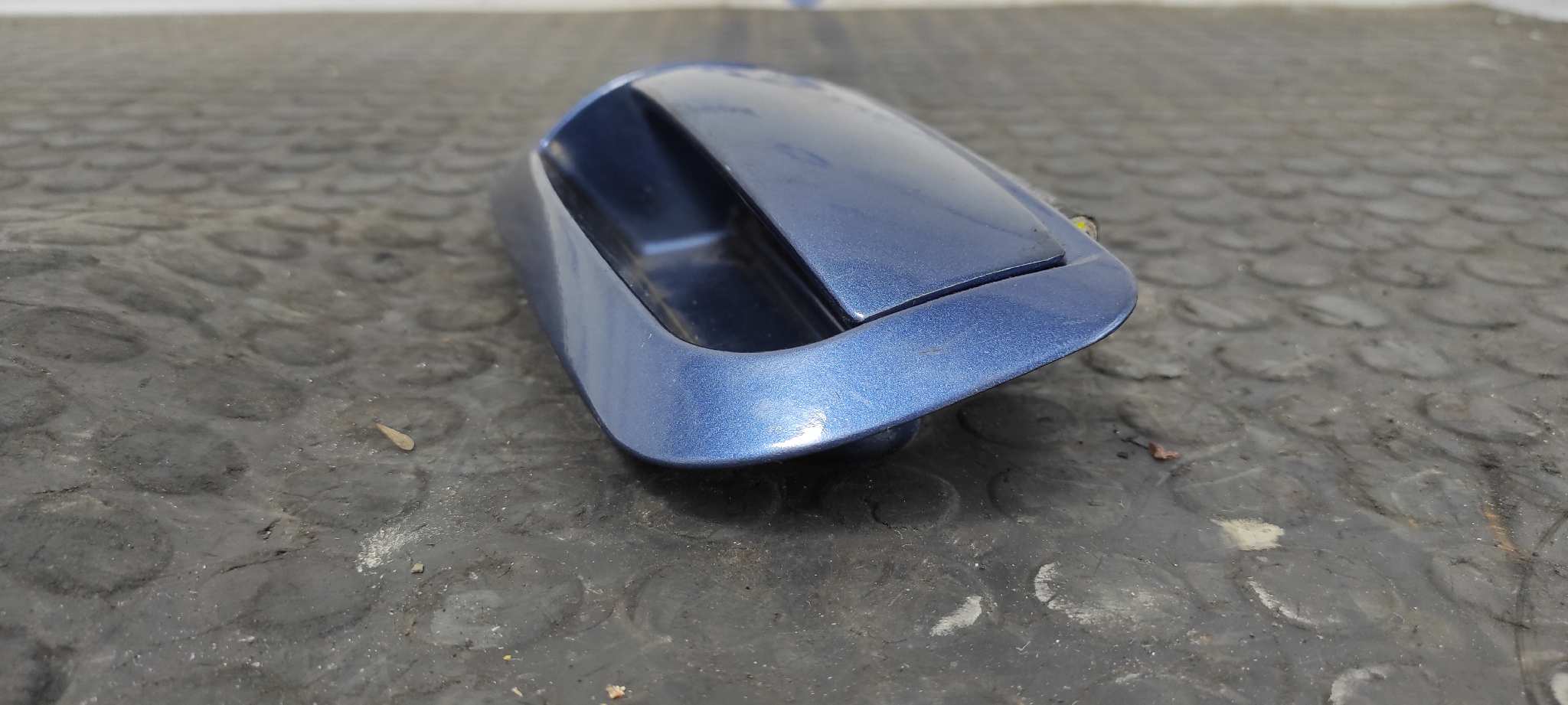 MANETA EXTERIOR PORTON TATA GRAND SAFARI - vista 3