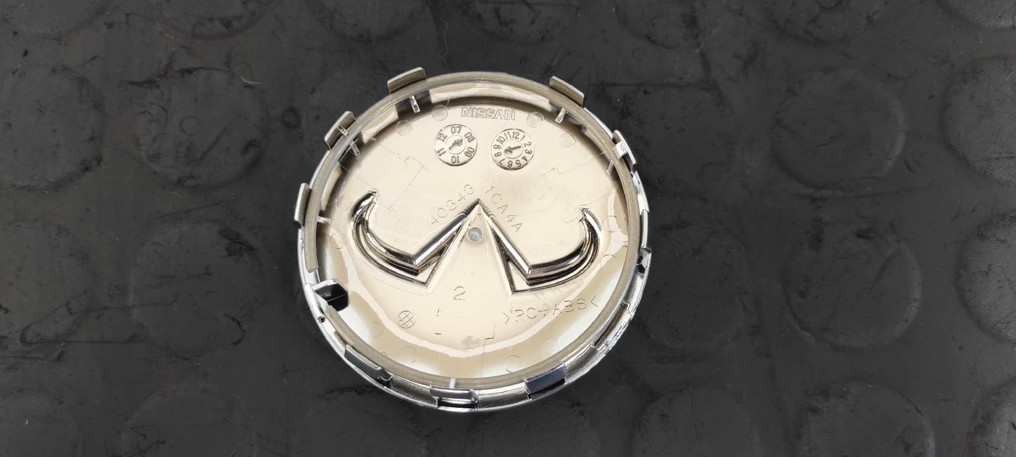 TAPACUBOS INFINITI Q50 3.5 V6 CAT (HIBRIDO) - vista 4