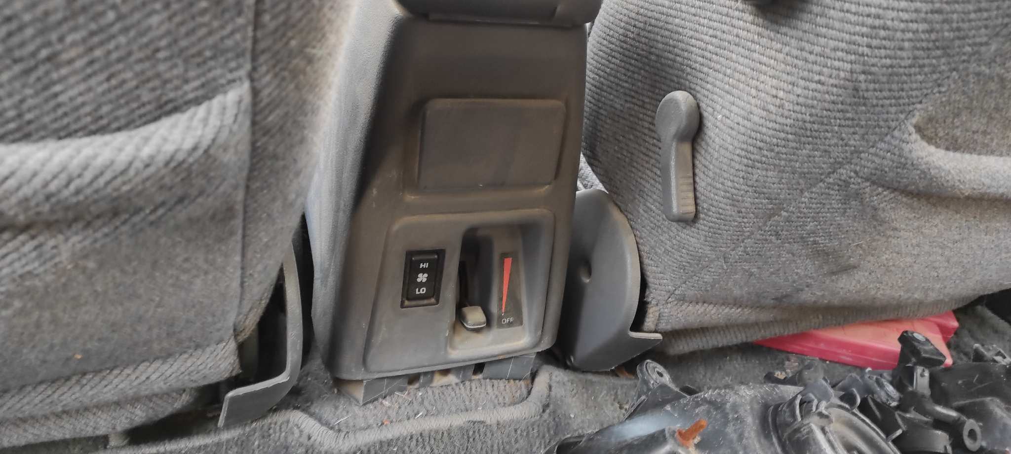 MANETA EXTERIOR PORTON TOYOTA HILUX (KUN) - vista 11