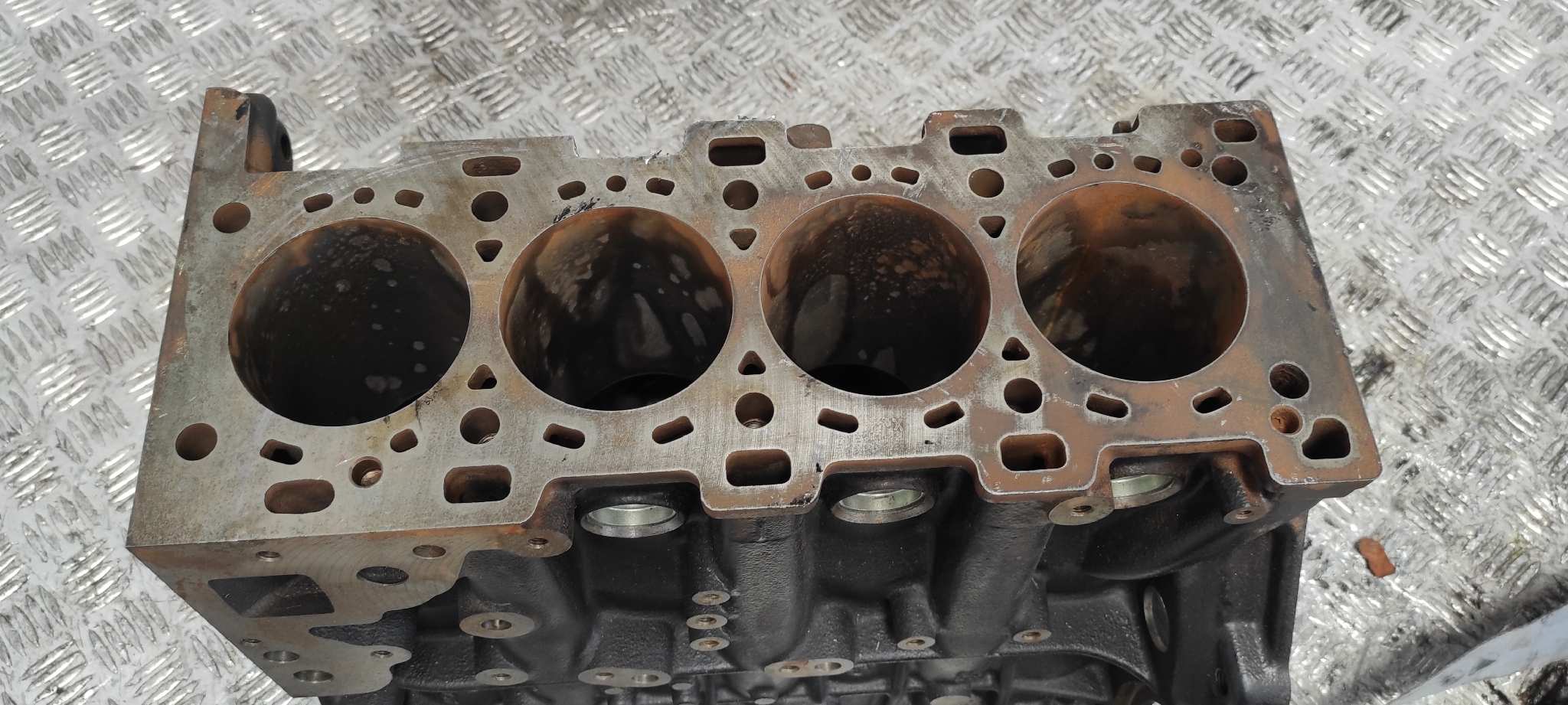 BLOQUE SSANGYONG REXTON W - vista 3