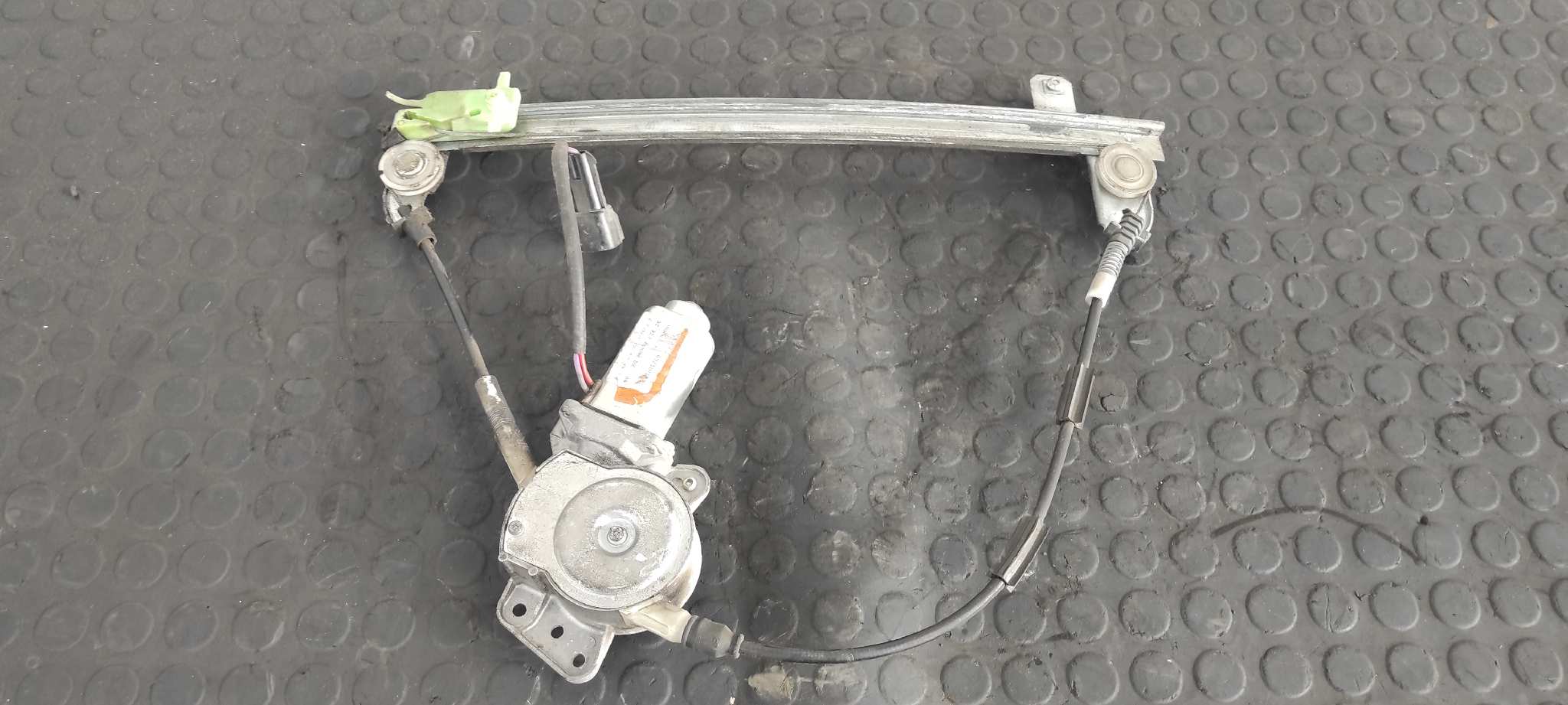 ELEVALUNAS DELANTERO DERECHO AIXAM A741 - vista 4