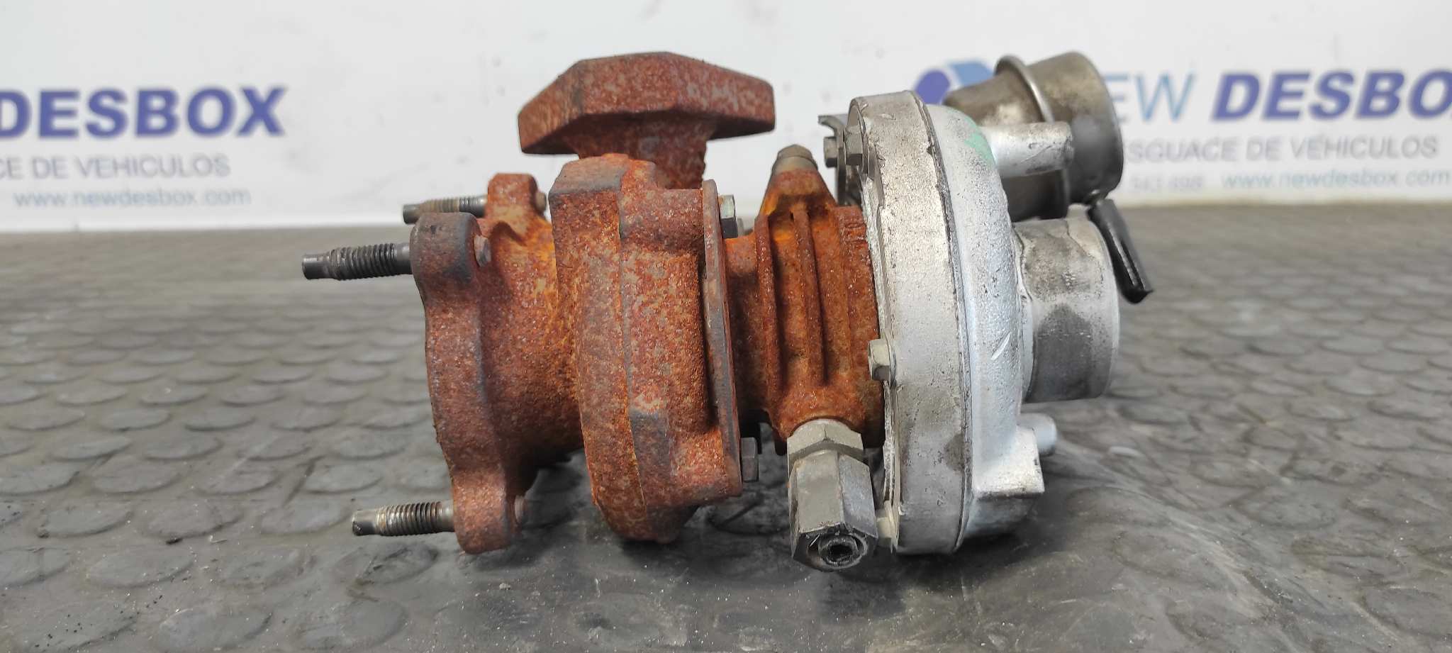 TURBOCOMPRESOR VOLKSWAGEN PASSAT BERLINA (3B2) - vista 3