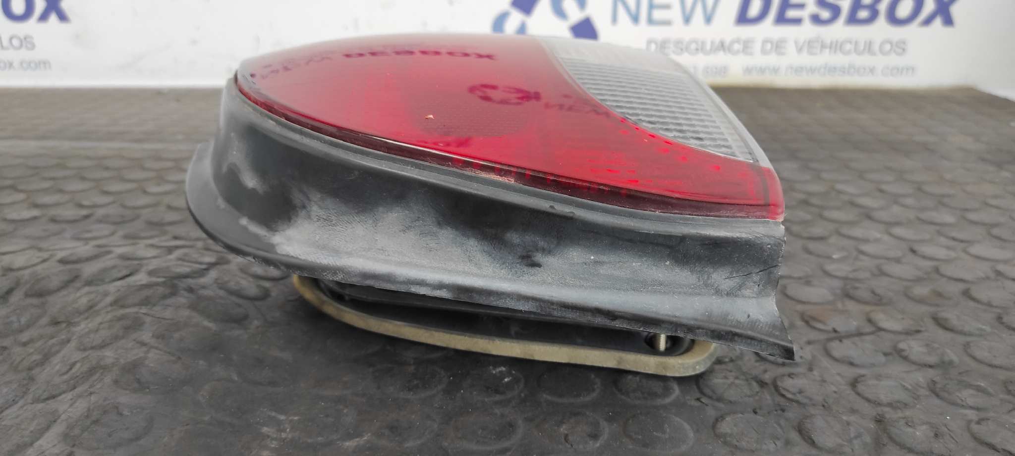 PILOTO TRASERO DERECHO HYUNDAI ACCENT (X3) - vista 4