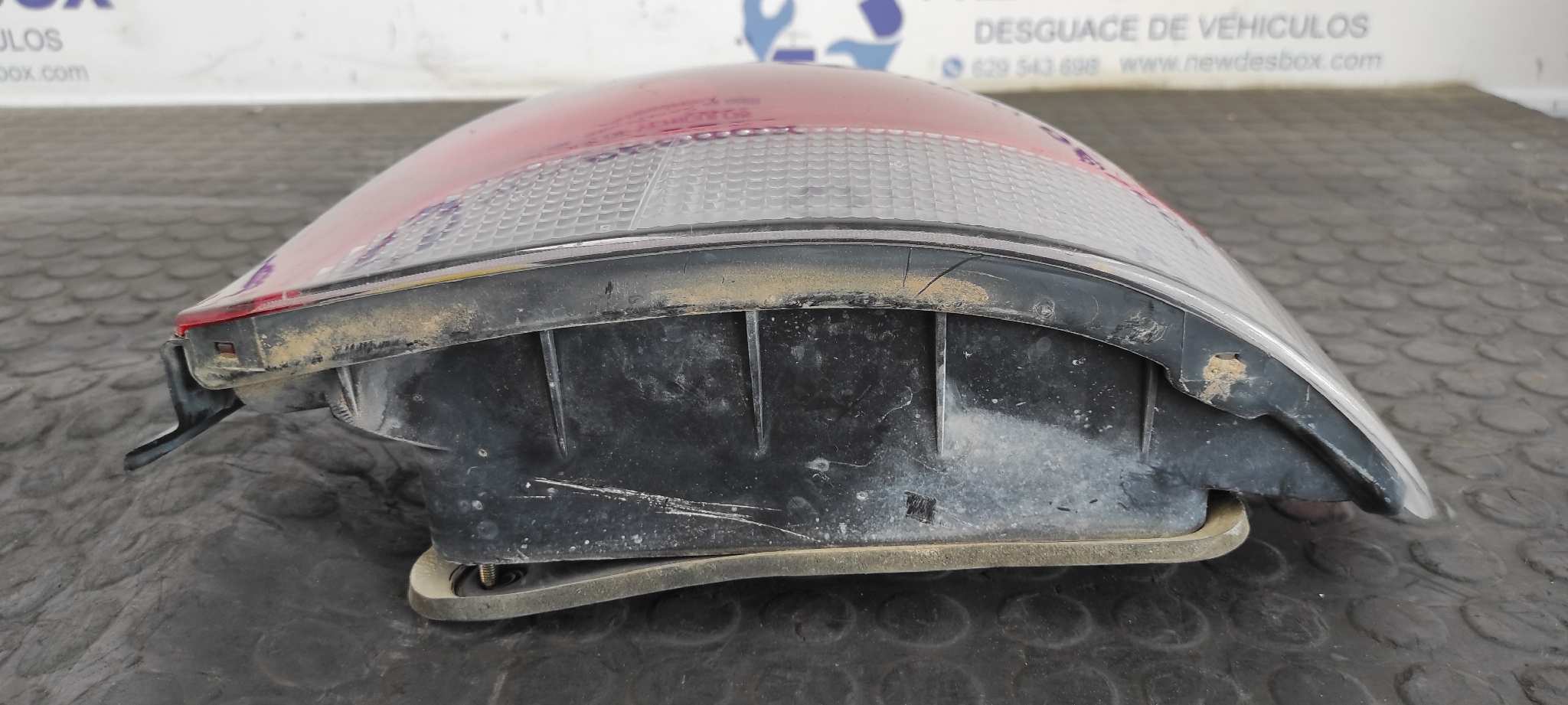 PILOTO TRASERO DERECHO HYUNDAI ACCENT (X3) - vista 3