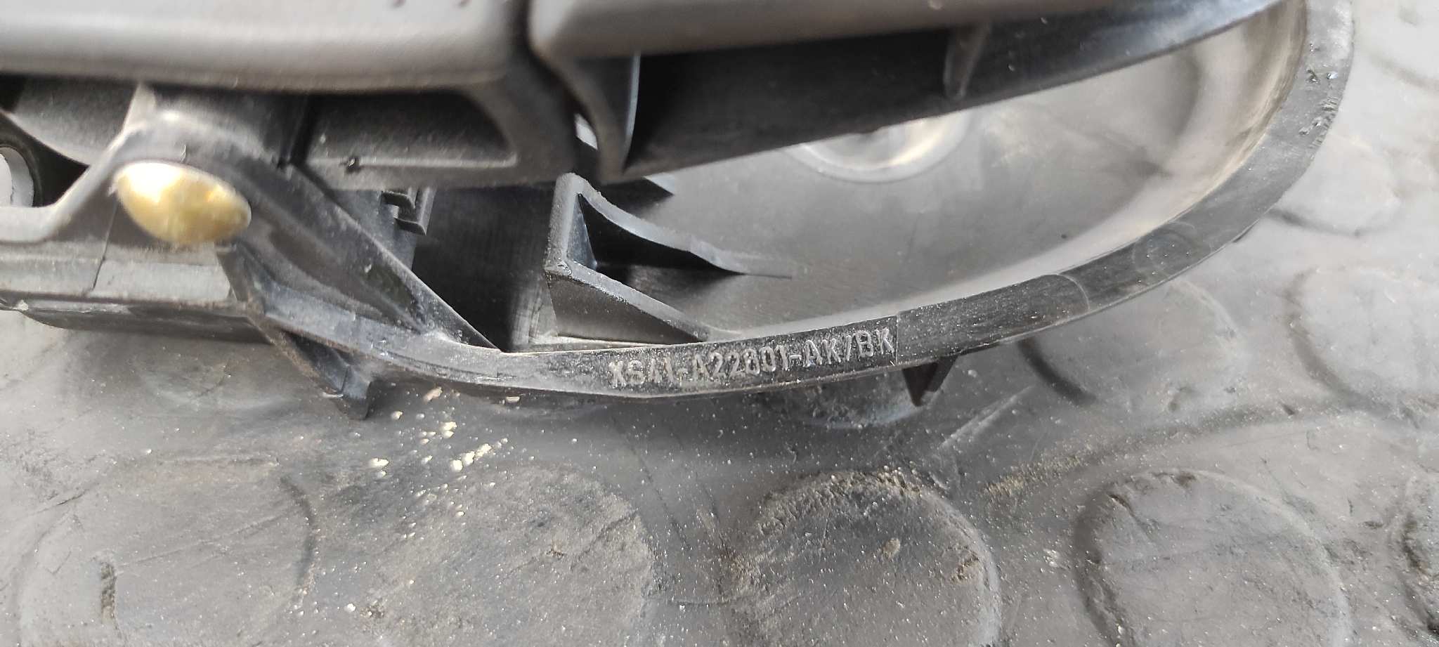 MANETA DELANTERA IZQUIERDA FORD FOCUS BERLINA (CAK) - vista 2