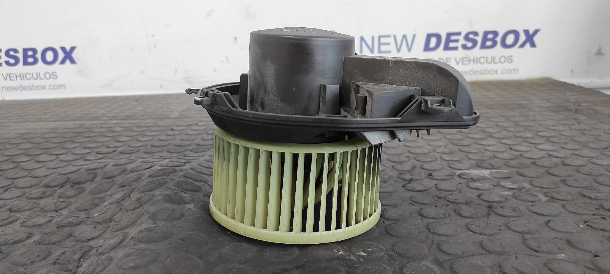 MOTOR CALEFACCION VOLKSWAGEN PASSAT BERLINA (3B3)