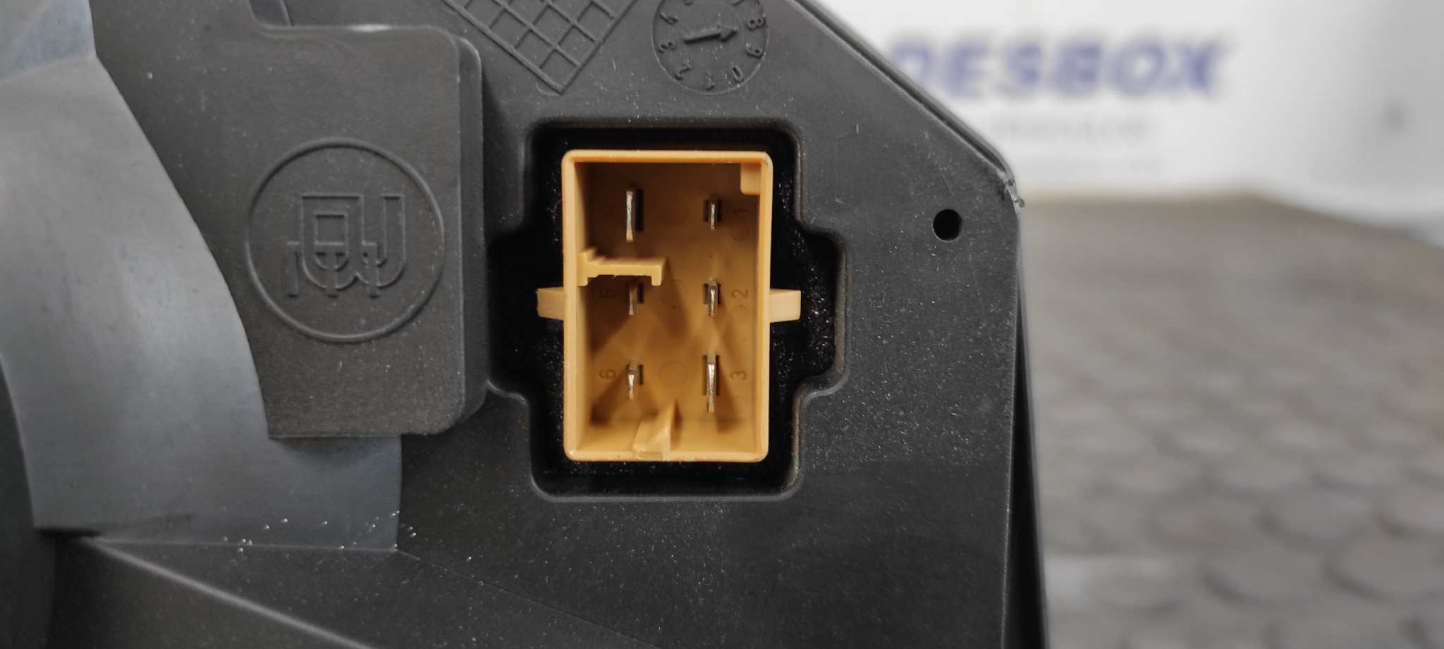 MOTOR CALEFACCION VOLKSWAGEN PASSAT BERLINA (3B3) - vista 2