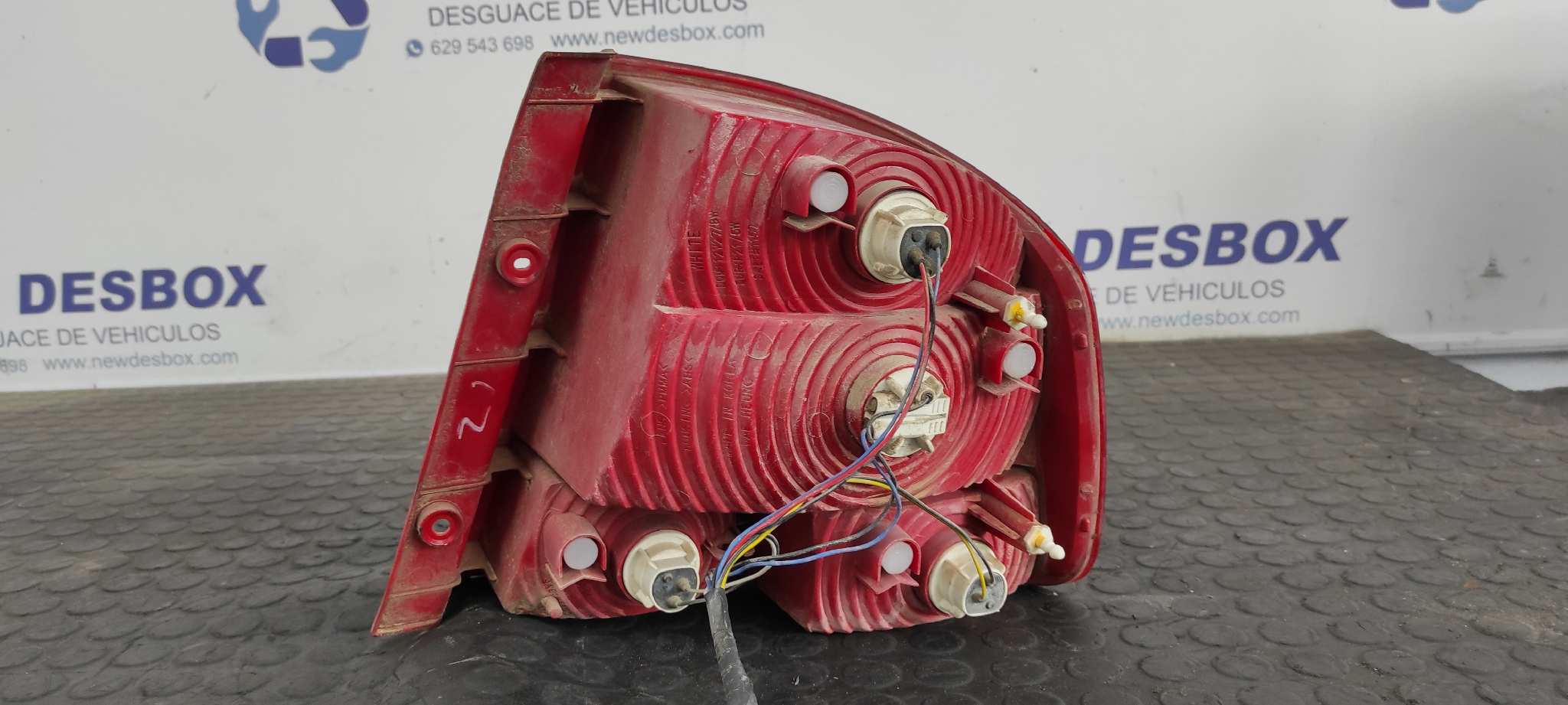 PILOTO TRASERO IZQUIERDO DAEWOO KALOS - vista 7