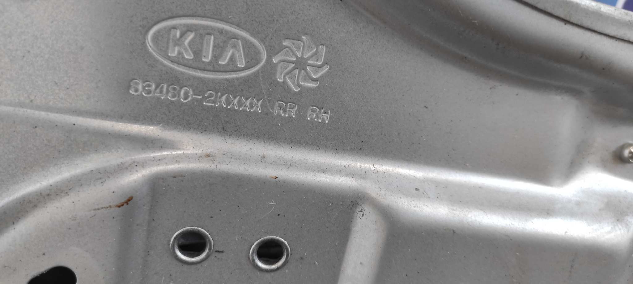 ELEVALUNAS TRASERO DERECHO KIA SOUL - vista 4