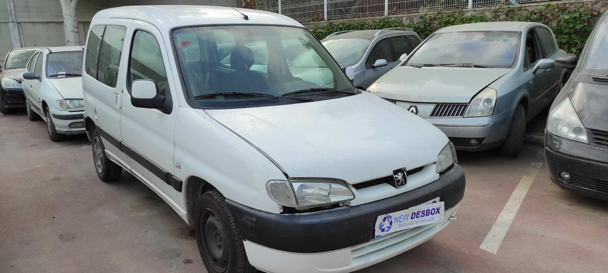 AMORTIGUADORES MALETERO / PORTON PEUGEOT PARTNER (S1) - vista 2