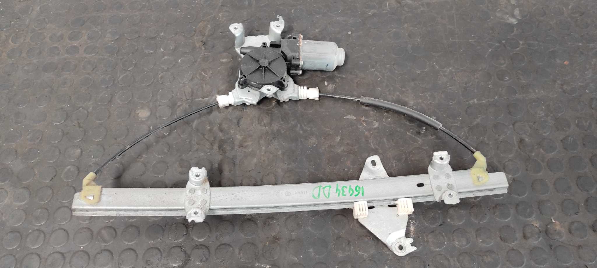 ELEVALUNAS DELANTERO DERECHO NISSAN ALMERA (N16/E) - vista 4