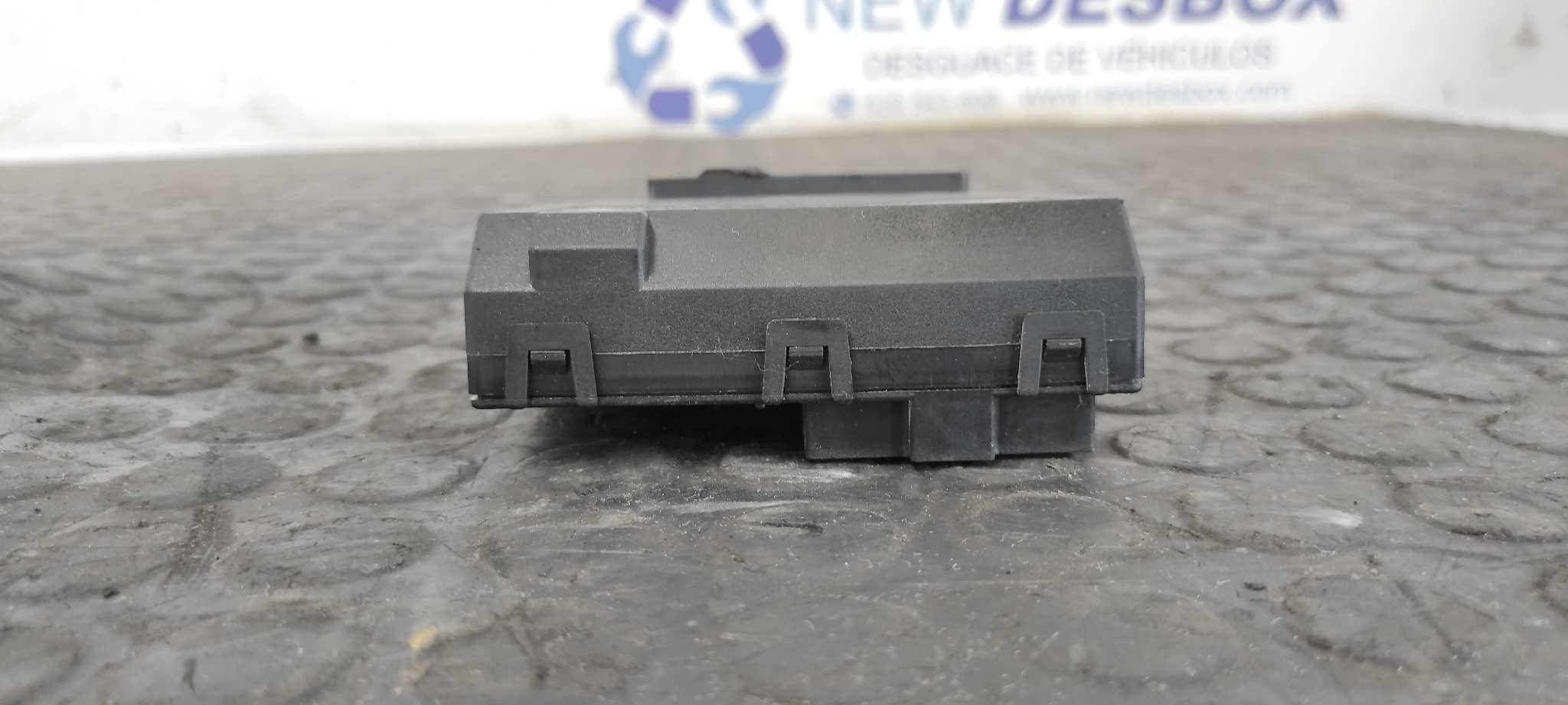 MODULO ELECTRONICO OPEL VECTRA C BERLINA - vista 5