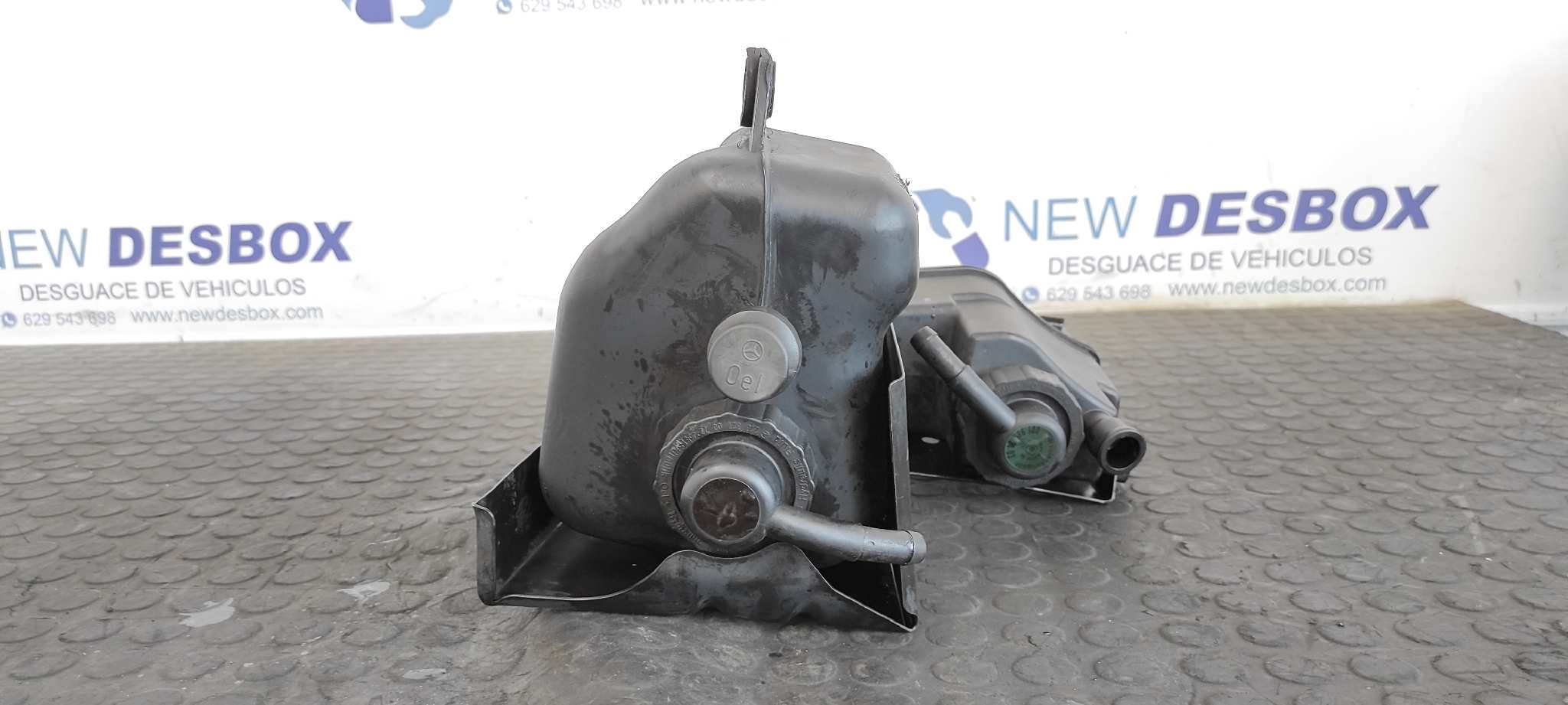 DEPOSITO SERVO MERCEDES-BENZ CLASE CL (W215) COUPE - vista 4