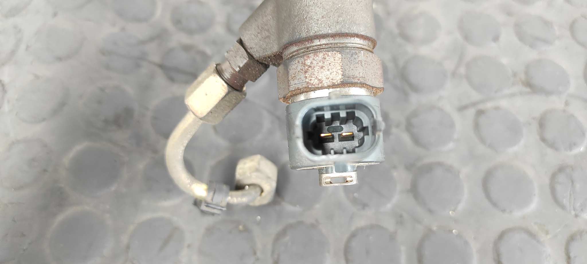 INYECTOR OPEL MERIVA - vista 3