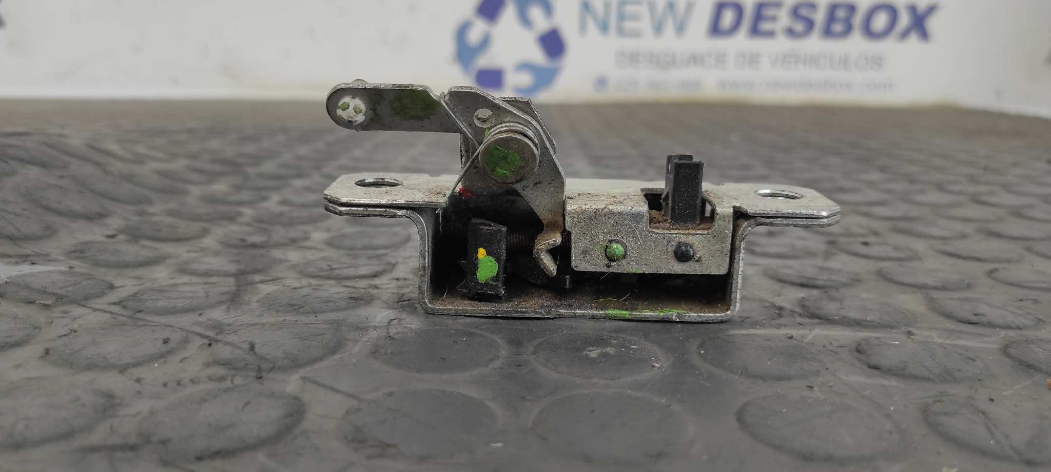 CERRADURA MALETERO / PORTON VOLKSWAGEN POLO (9N3) - vista 5