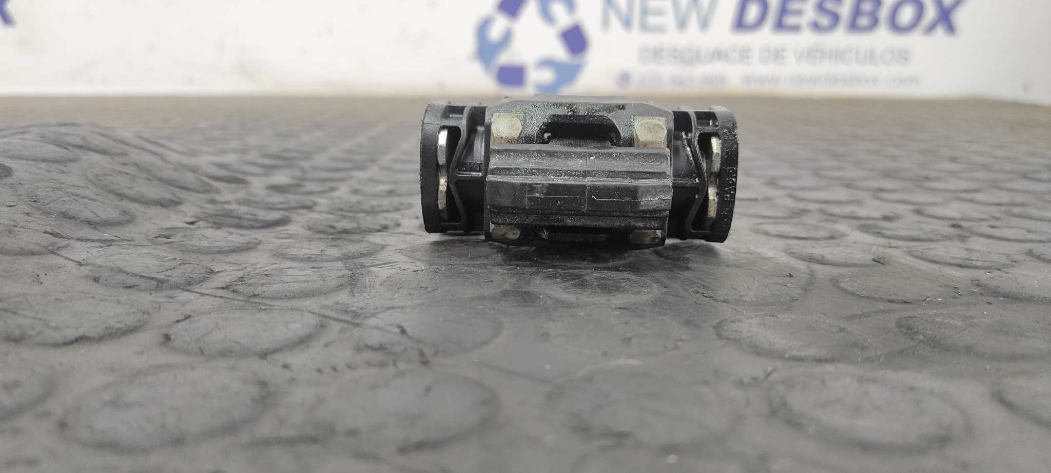 RETENEDOR PUERTA DERECHA CITROEN C4 BERLINA - vista 4