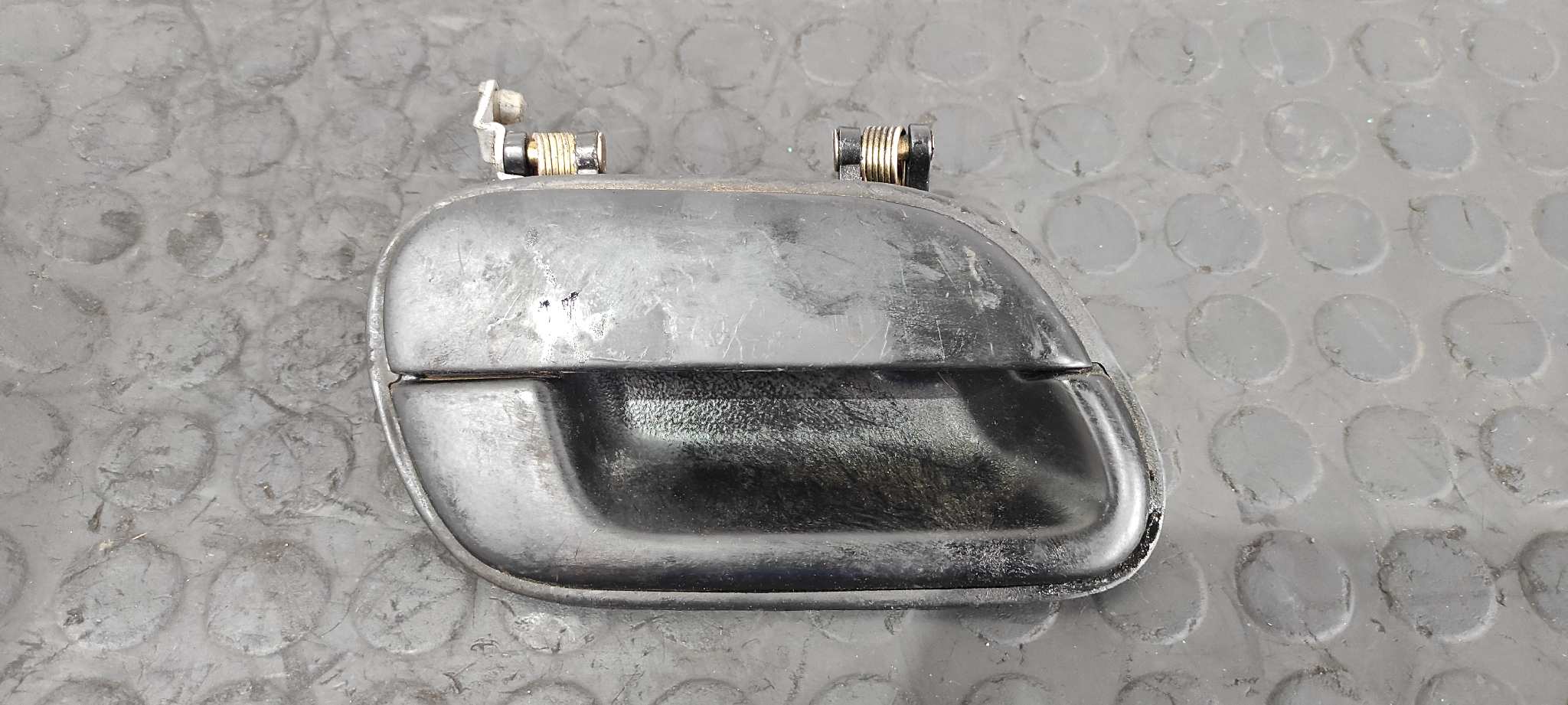 MANETA TRASERA DERECHA SSANGYONG MUSSO