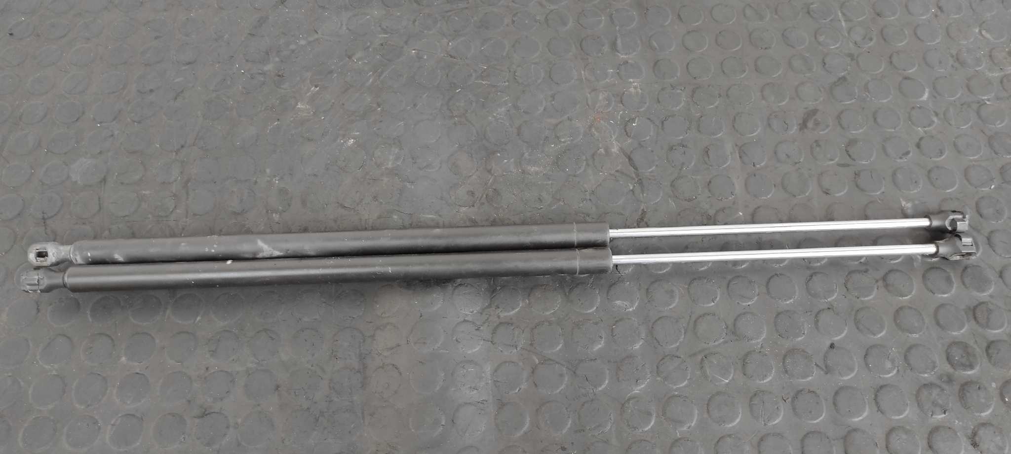 AMORTIGUADORES MALETERO / PORTON PEUGEOT PARTNER (S1)