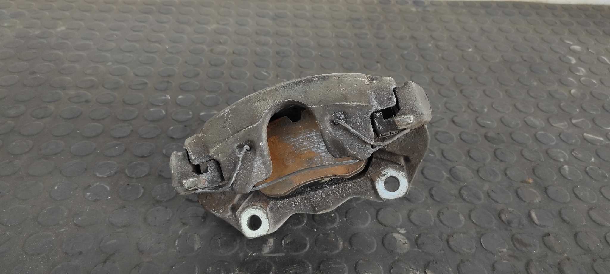 PINZA DE FRENO DELANTERA IZQUIERDA OPEL ASTRA H BER. - vista 2