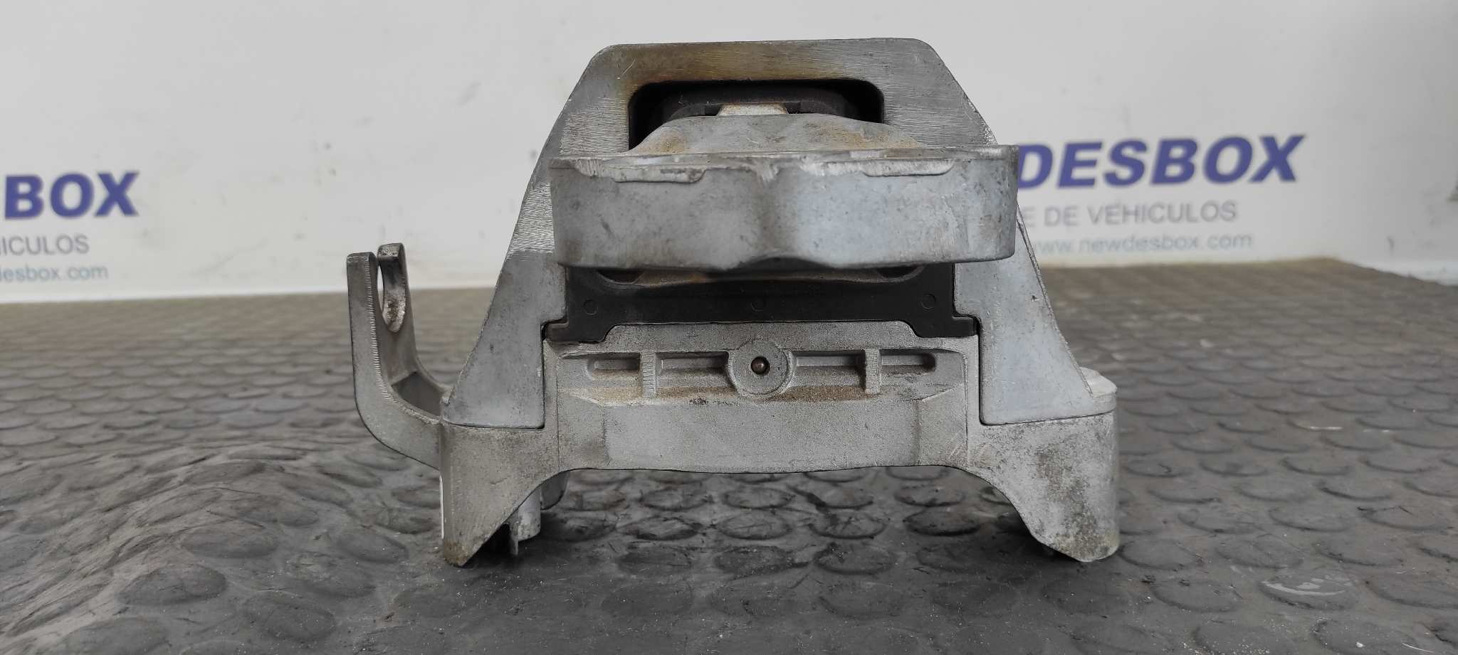 SOPORTE MOTOR RENAULT SCENIC II