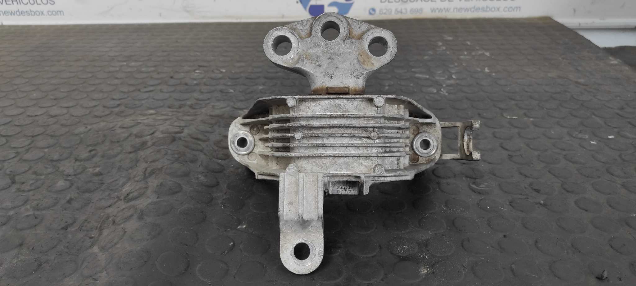 SOPORTE MOTOR RENAULT SCENIC II - vista 4