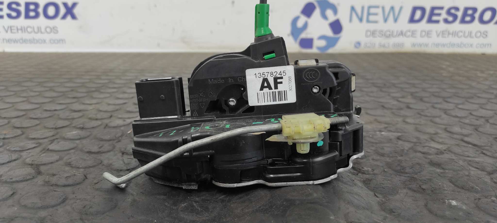 CERRADURA PUERTA TRASERA DERECHA CHEVROLET CRUZE