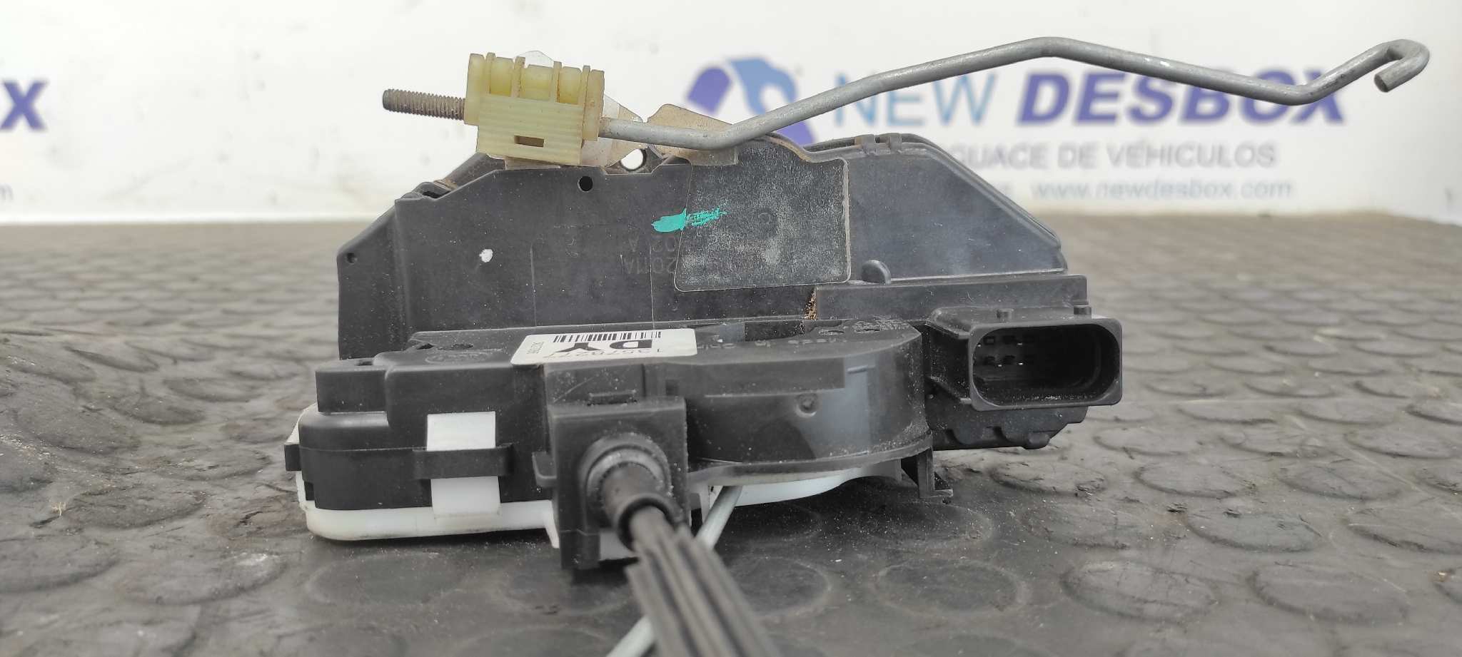 CERRADURA PUERTA DELANTERA DERECHA CHEVROLET CRUZE - vista 7