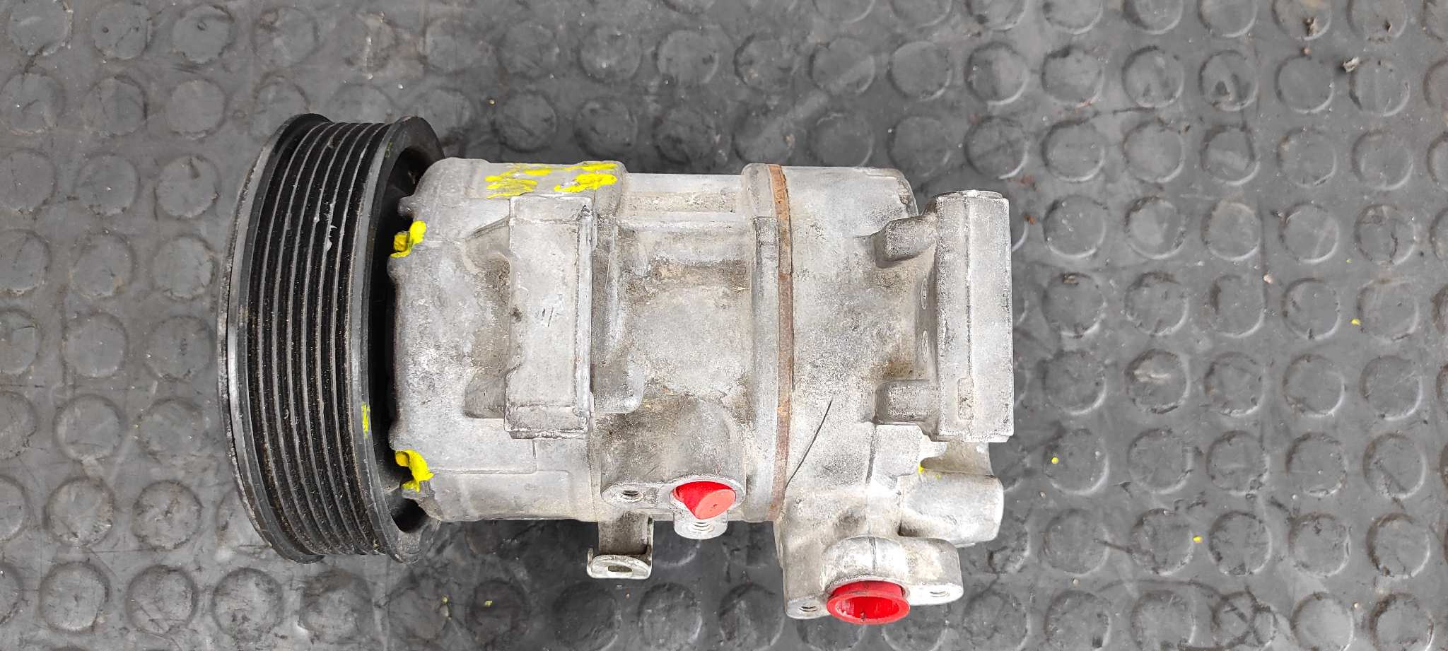 COMPRESOR AIRE ACONDICIONADO TOYOTA AVENSIS CROSS SPORT (T27) - vista 2