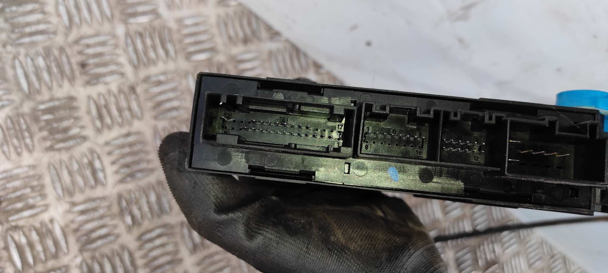 ELEVALUNAS DELANTERO DERECHO AUDI A4 AVANT (8E) - vista 6