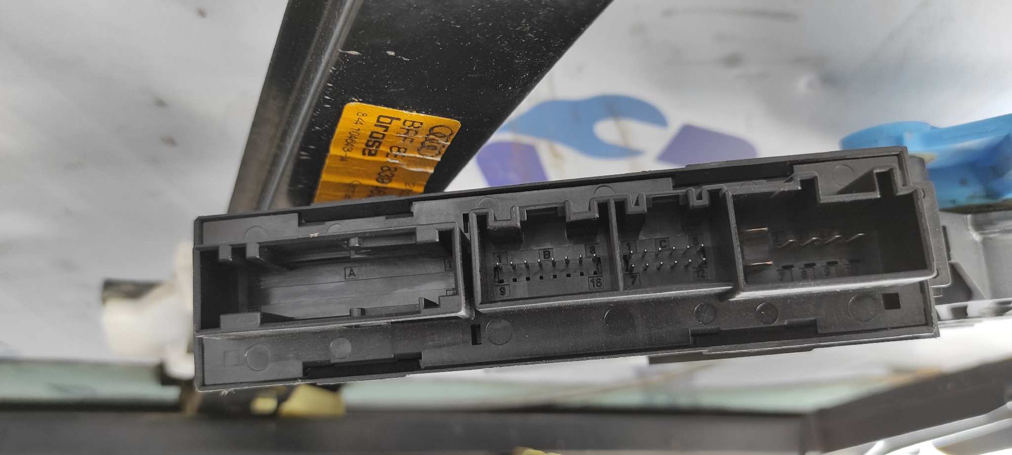 ELEVALUNAS TRASERO DERECHO AUDI A4 AVANT (8E) - vista 8