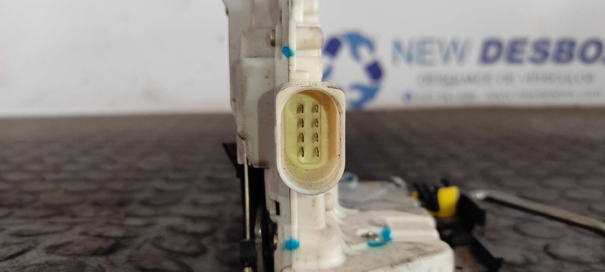 CERRADURA PUERTA TRASERA IZQUIERDA AUDI A4 AVANT (8E) - vista 5