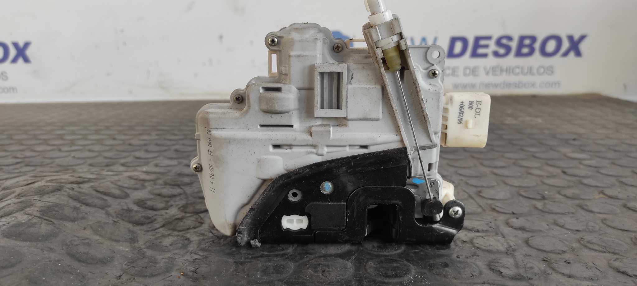 CERRADURA PUERTA DELANTERA IZQUIERDA AUDI A4 AVANT (8E) - vista 2