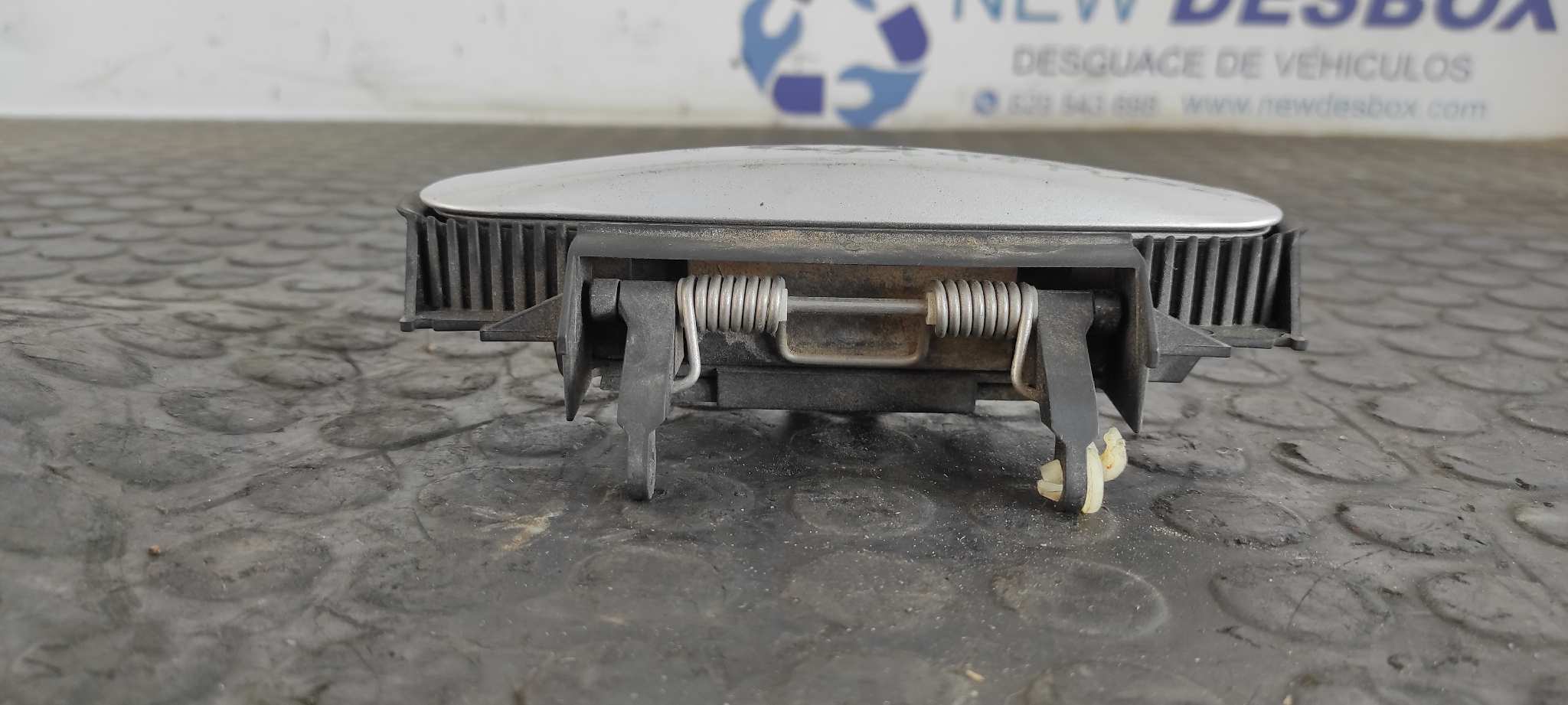 MANETA DELANTERA DERECHA AUDI A4 AVANT (8E) - vista 3