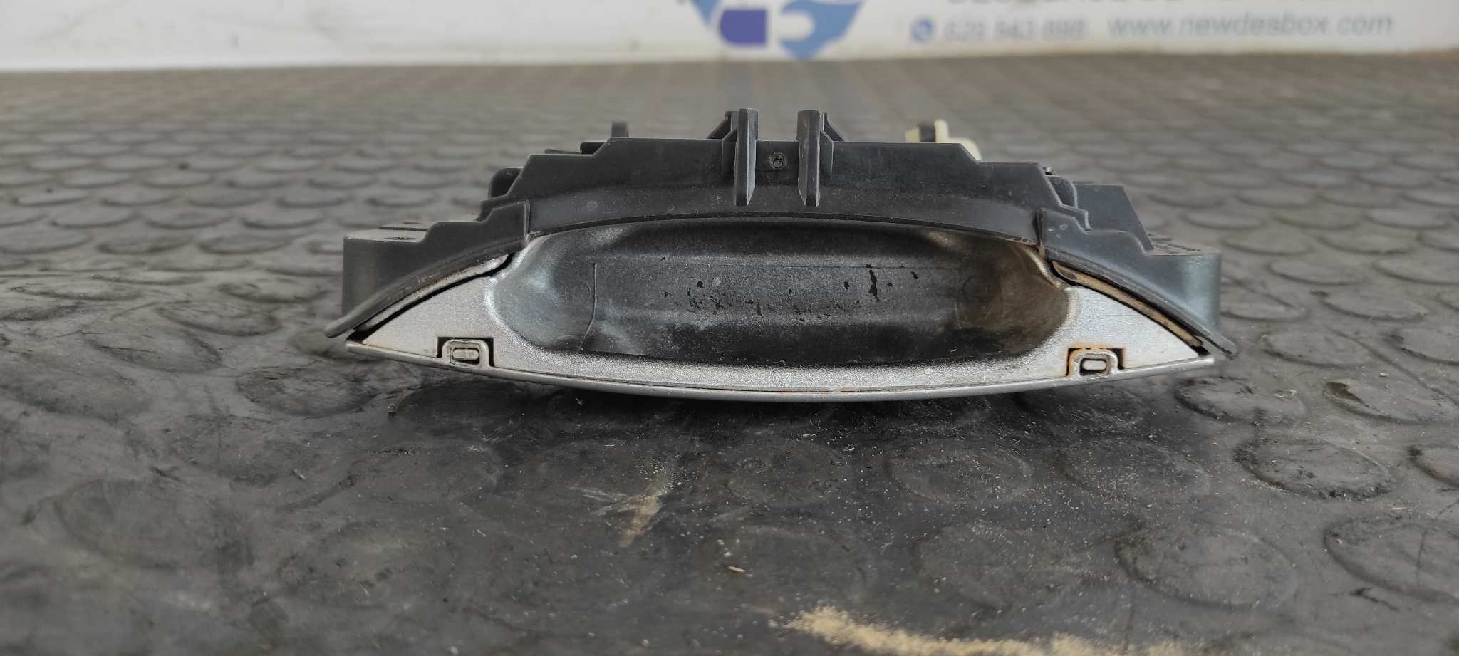 MANETA TRASERA DERECHA AUDI A4 AVANT (8E) - vista 2