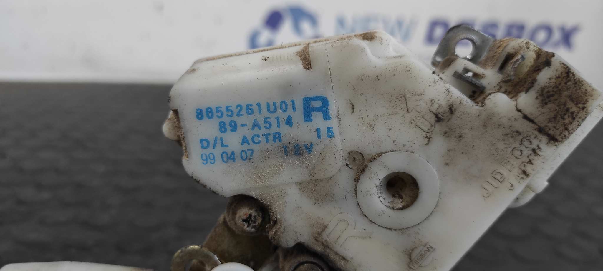 CERRADURA PUERTA DELANTERA DERECHA NISSAN VANETTE CARGO (HC23) - vista 3