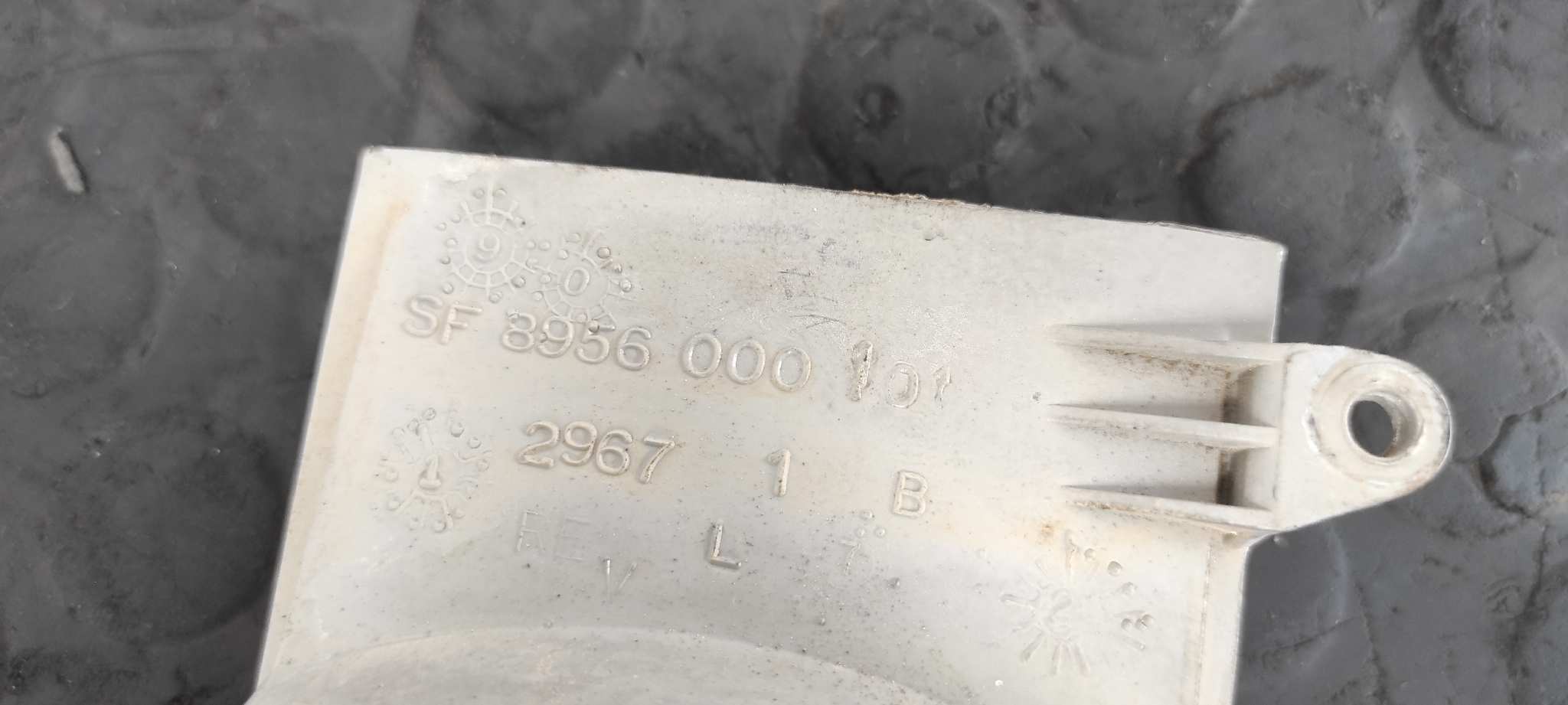 PILOTO DELANTERO IZQUIERDO CHRYSLER JEEP CHEROKEE (J) - vista 2