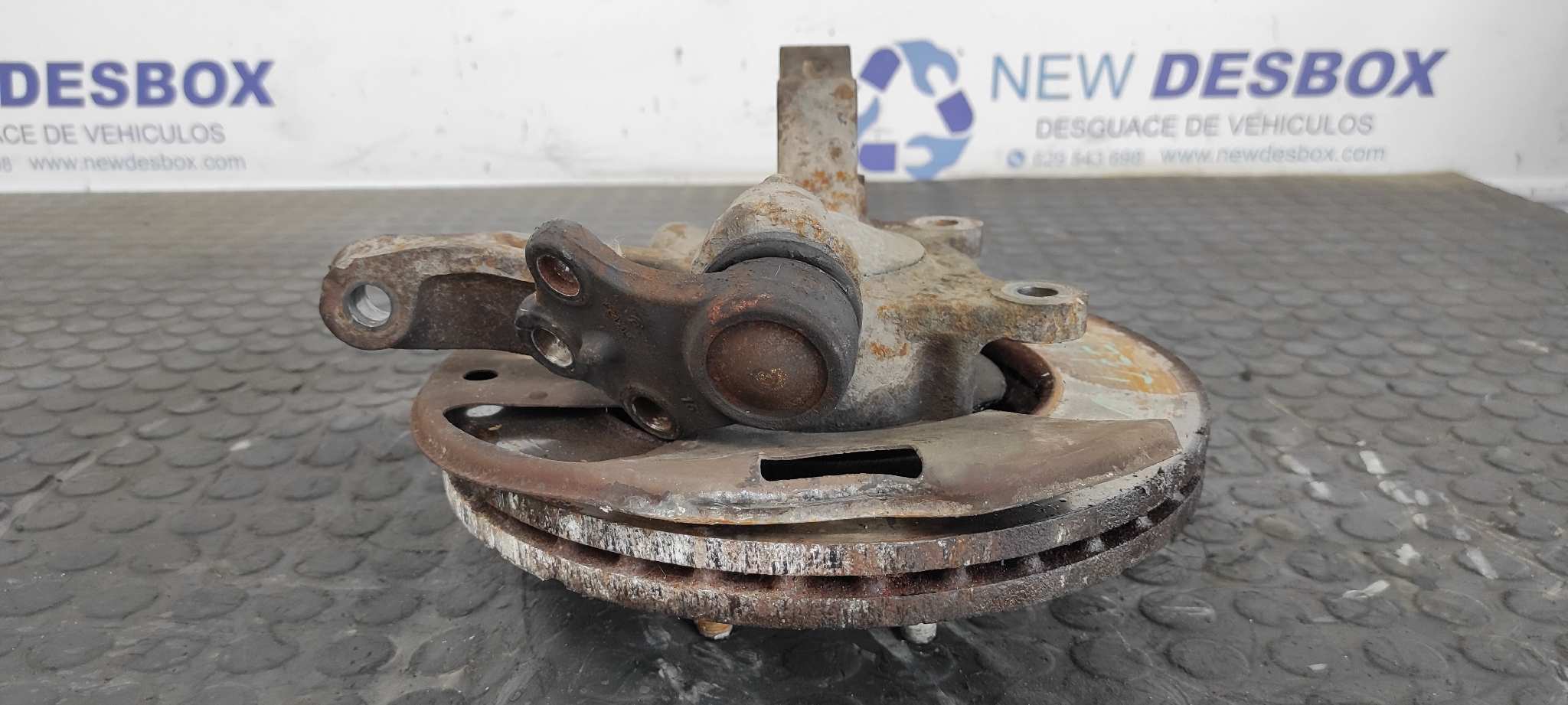 MANGUETA DELANTERA DERECHA NISSAN VANETTE CARGO (HC23) - vista 2