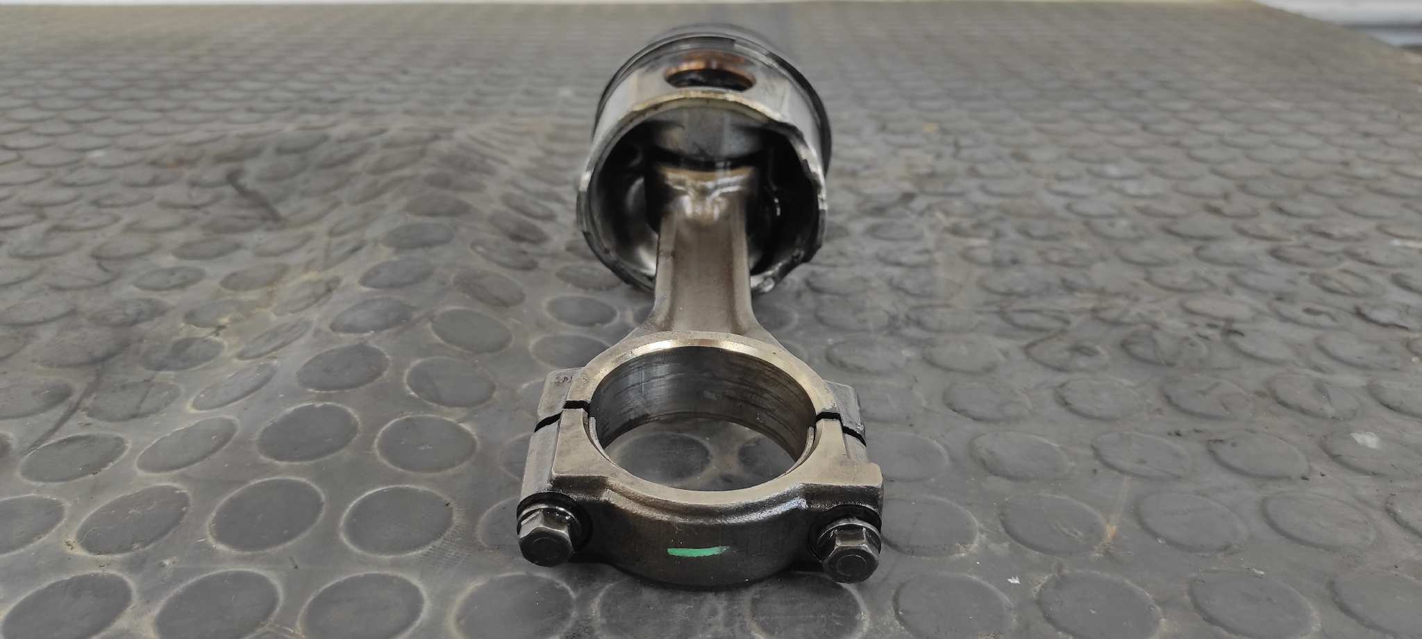 PISTON RENAULT MEGANE II BERLINA 3P - vista 4